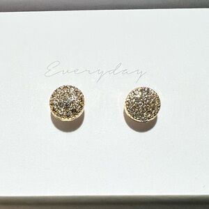 Kevia five piece earring stud set in purple. NWT